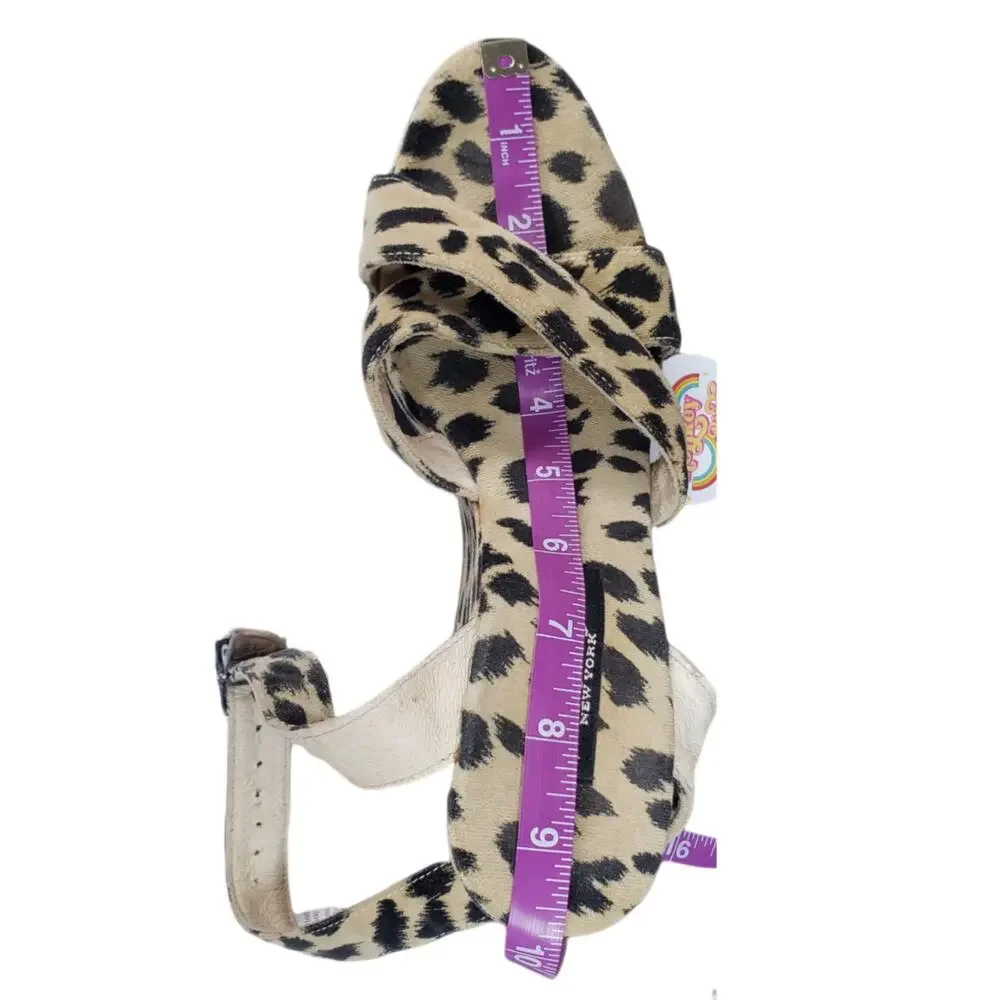 Betsey Johnson Leopard Ankle Strap Wedges FAUX FUR SIZE 7 - Picture 6 of 6